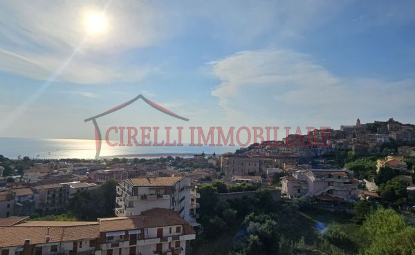 Bilocale con terrazzo e vista panoramica