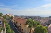 Bilocale con terrazzo e vista panoramica