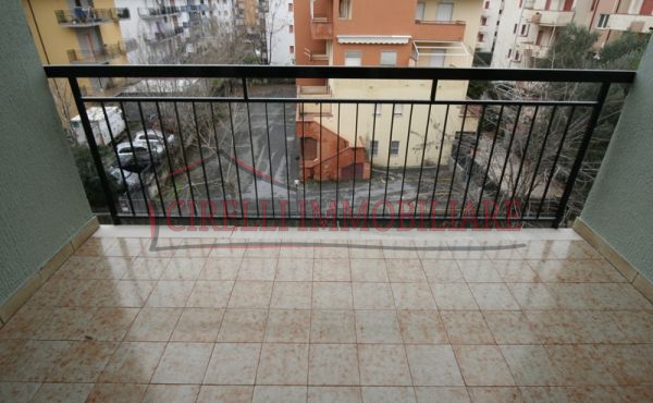 Immobile di ampia metratura centrale a Scalea