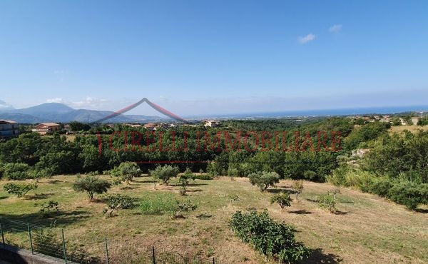 Casa indipendente a Santa Domenica Talao