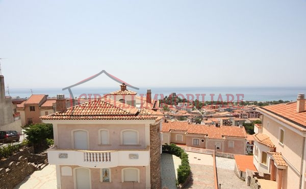 Scalea, villa on 3 floors