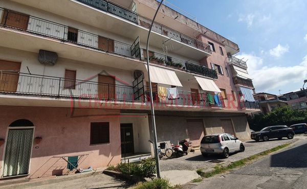 101, Scalea, 2 beds apartment in the centre